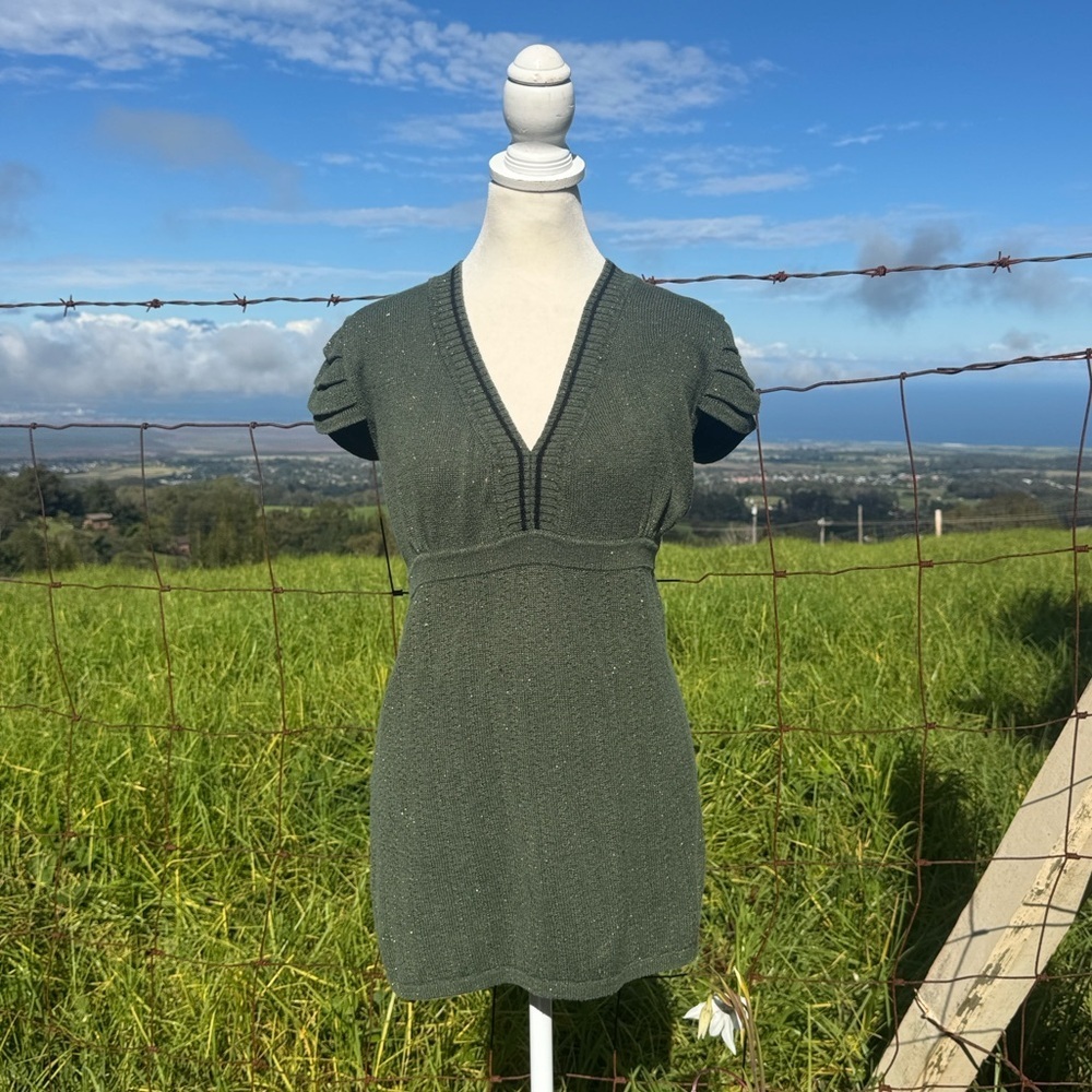VTG 90s Y2K Green Metallic Short Sleeve Ruffle Short sleeve Sweater Top Tunic M